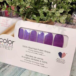 Color Street Purple Press on Nail Design